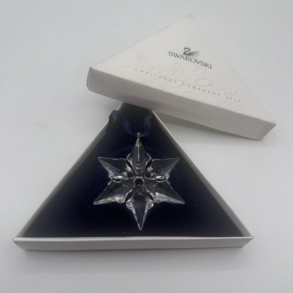 Swarovski Annual Christmas Ornament 2000 Star/Snowflake Original Box